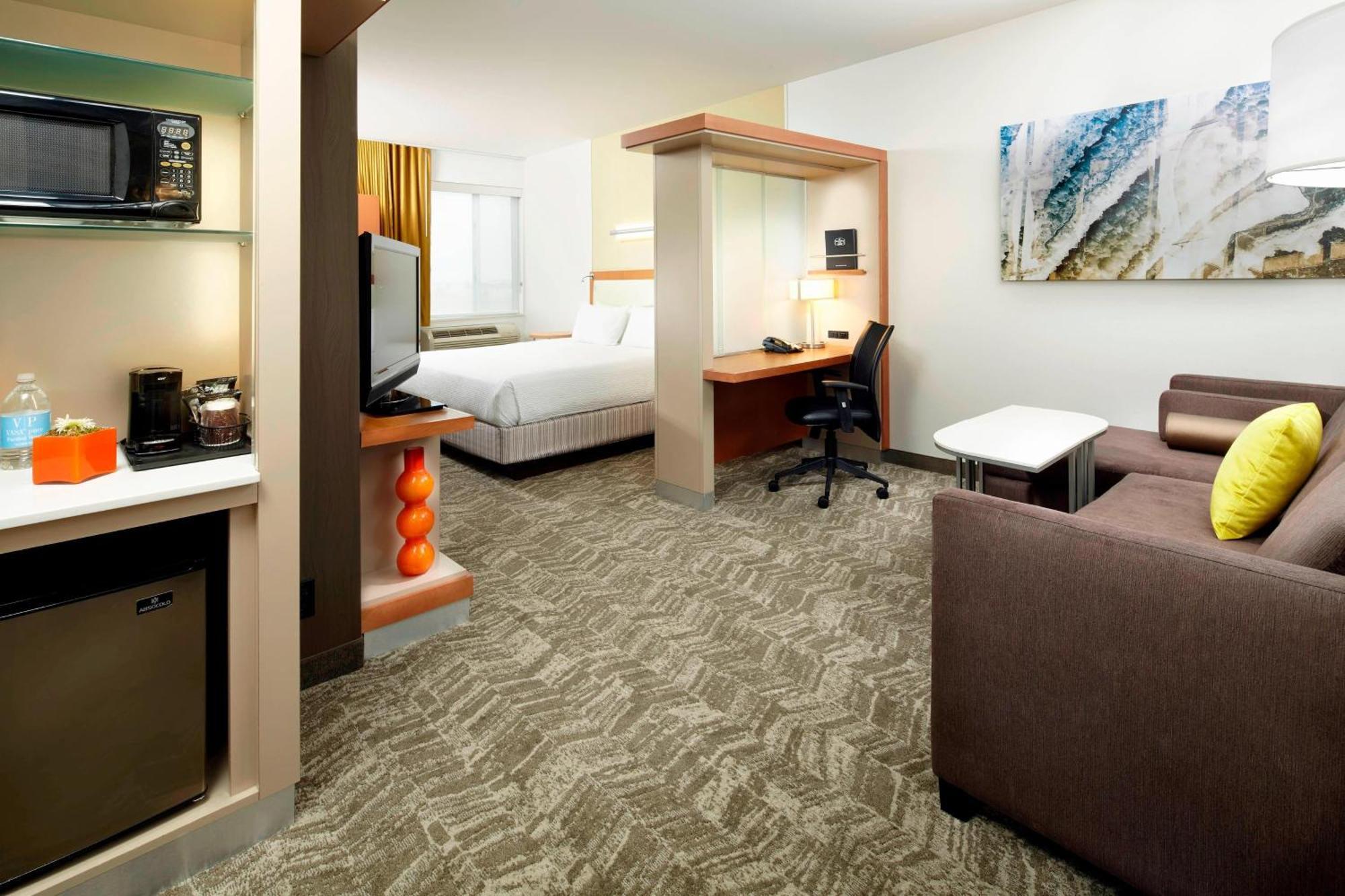 สปริงฮิลล์ สวีท ชิคาโก วอคีกัน/เกอร์นี Hotel วอคีแกน ภายนอก รูปภาพ